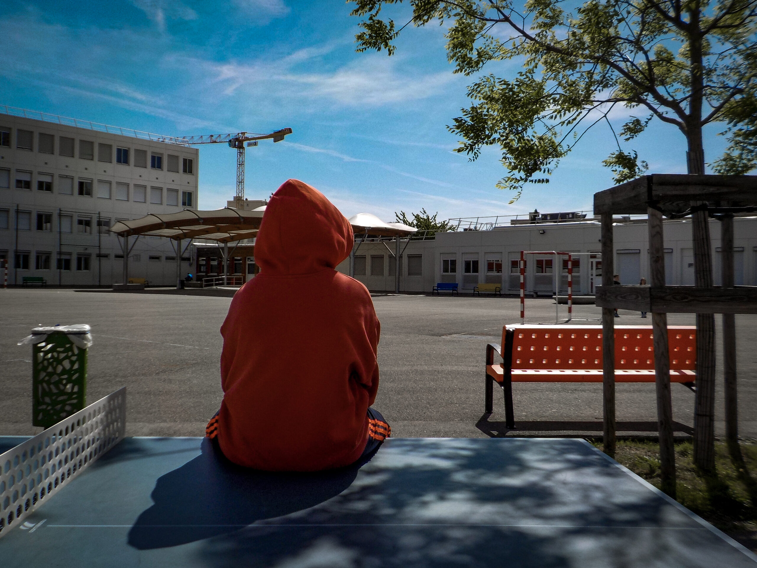 Atelier Prendre soin du cadre - Elèves du collège Longchambon accompagné·e·s par Philippe SOMNOLET/item.