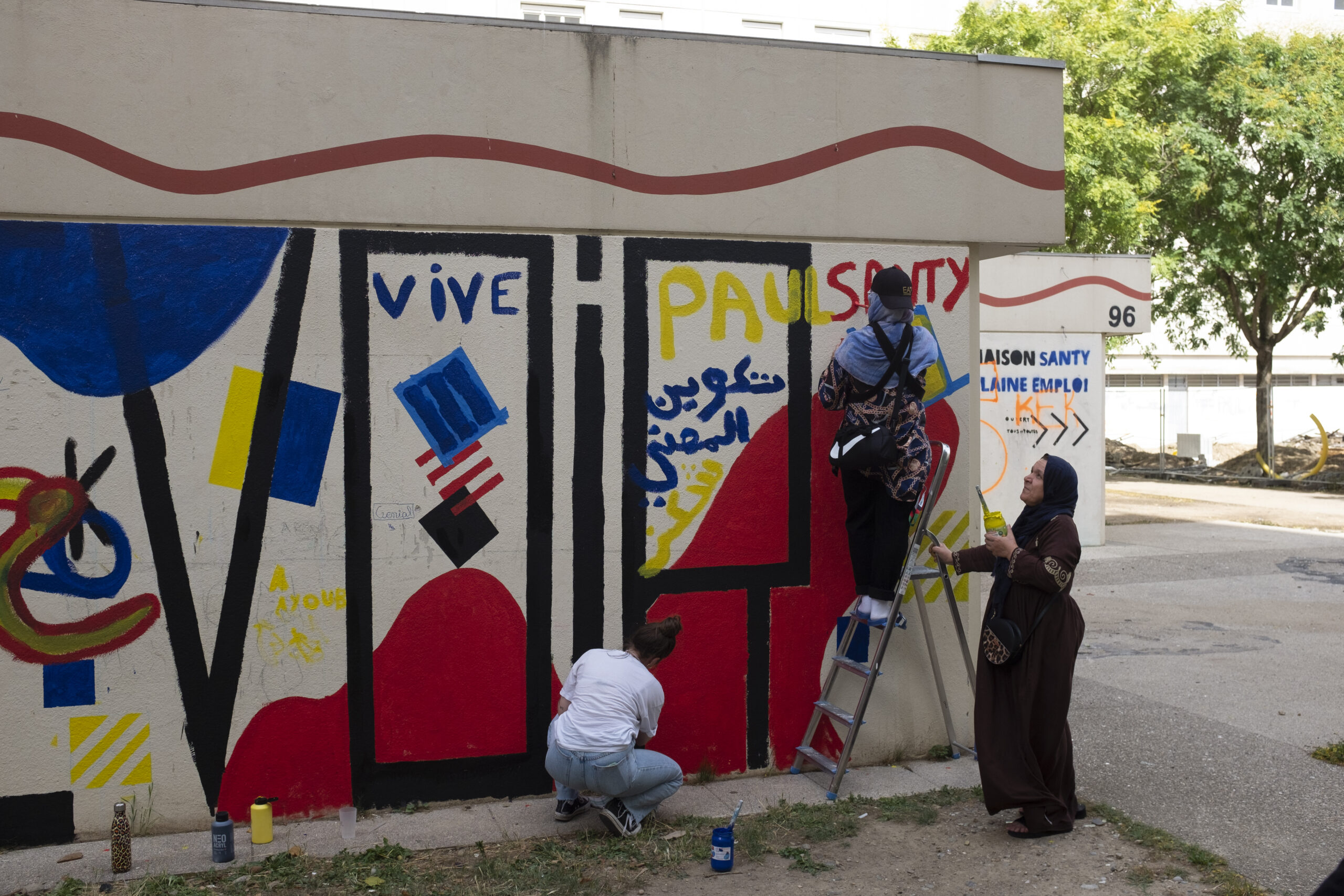 Création d'une fresque murale -  Chantier Jeunes sur le renouvellement urbain